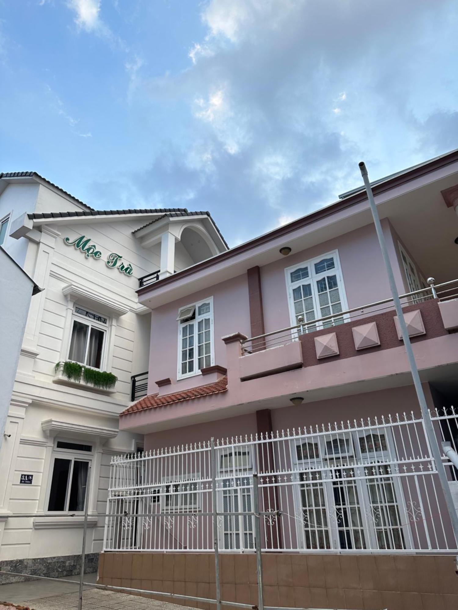 Moc Tra Hotel Dalat Bagian luar foto