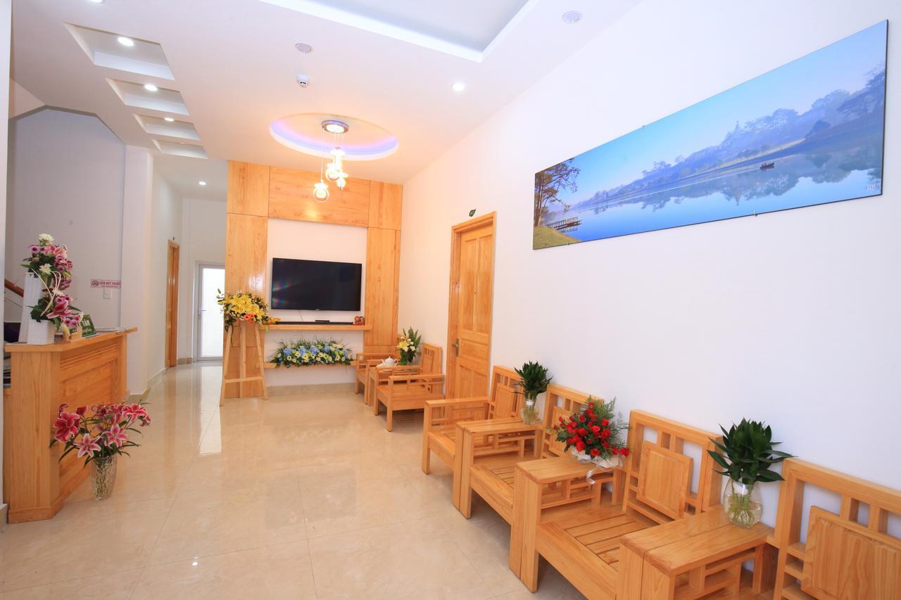 Moc Tra Hotel Dalat Bagian luar foto
